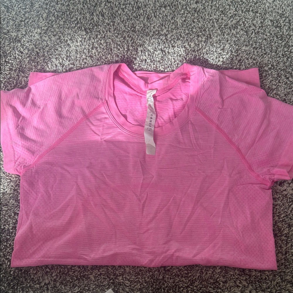 lululemon athletica Pink Short Sleeve Tee
